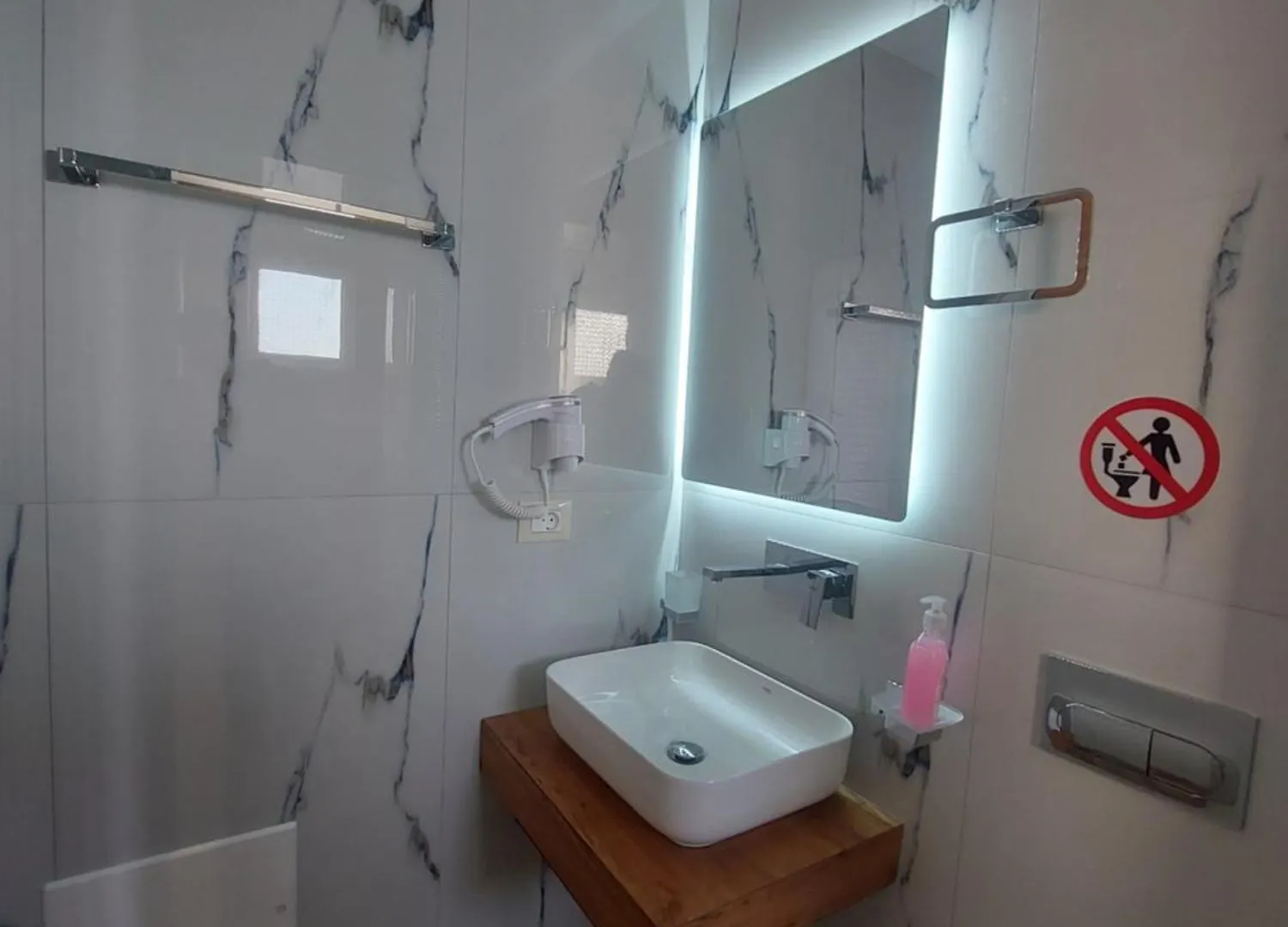 Villa-Leandro Ksamil Albania